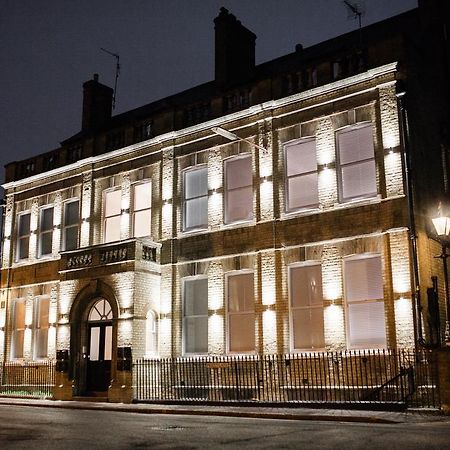 A Stylish Stay In Peterborough Exterior photo